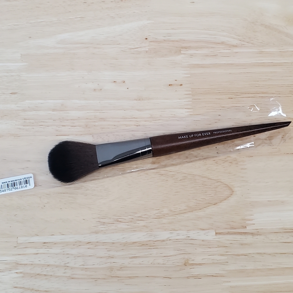 Make Up For Ever Pro #156 Blush Brush